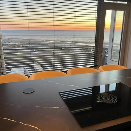 Circuit & Beach Apartment Zandvoort