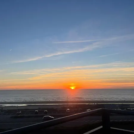 Circuit & Beach Apartment Apartament Zandvoort
